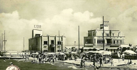 Piscina, 600 cabine e sala da ballo: la breve ma intensa storia del Gran Lido Marzulli di Bari